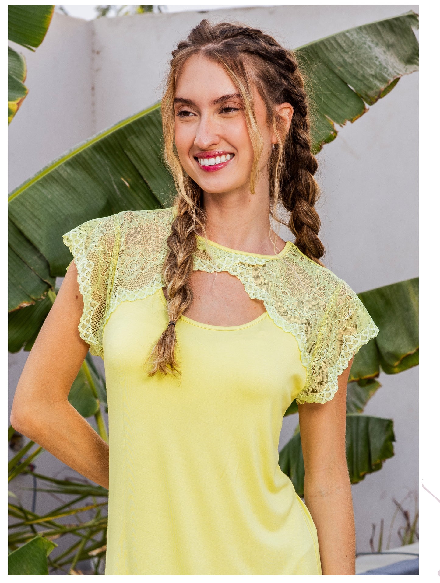 نايت شيرت بفتحة فى الصدر